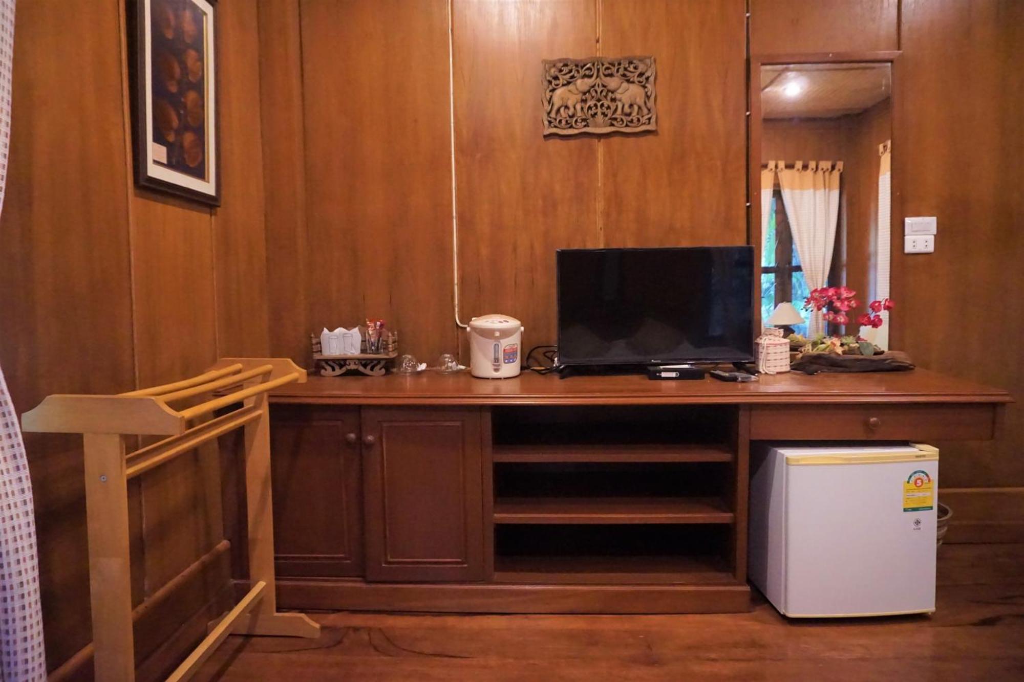 Bhupimarn Garden House Otel Chom Thong Dış mekan fotoğraf